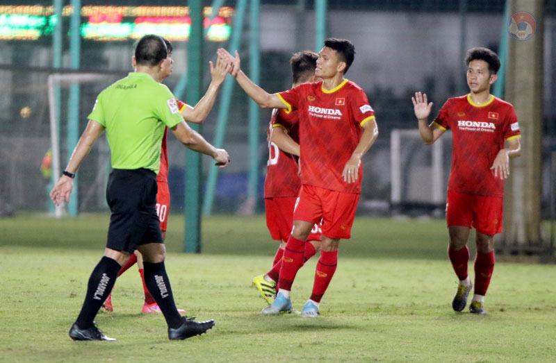 Công Phượng ghi bàn, ĐT Việt Nam có màn chạy đà như ý trước vòng loại World Cup 2022 2 Công Phượng ghi bàn, ĐT Việt Nam có màn chạy đà như ý trước vòng loại World Cup 2022 2
