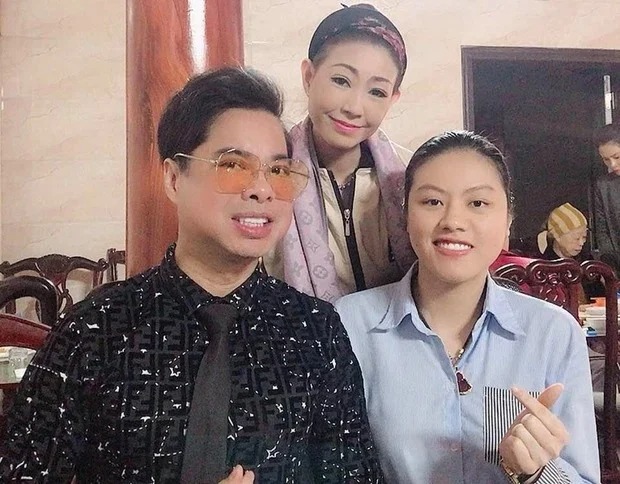 Gia thế ít biết của 'vợ cũ' Hoài Linh: Là cháu của danh ca nổi tiếng, quá khứ tuột dốc vì ăn chơi vô độ 5 Gia thế ít biết của 'vợ cũ' Hoài Linh: Là cháu của danh ca nổi tiếng, quá khứ tuột dốc vì ăn chơi vô độ 5