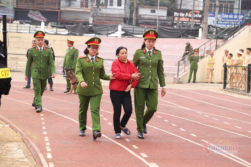 Tuyên án 9 bị cáo vụ sát hại nữ sinh giao gà Điện Biên 4