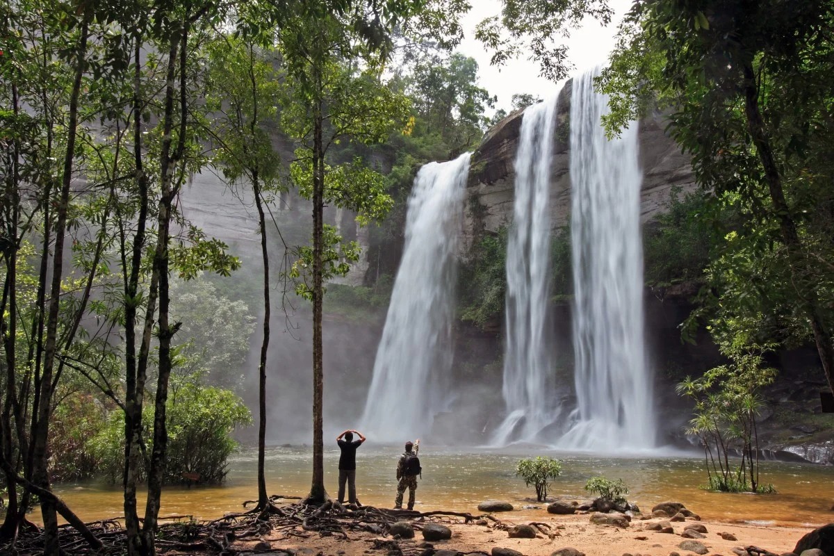 Rác tại vườn quốc gia Thái Lan được đóng gói, gửi trả cho khách du lịch 1