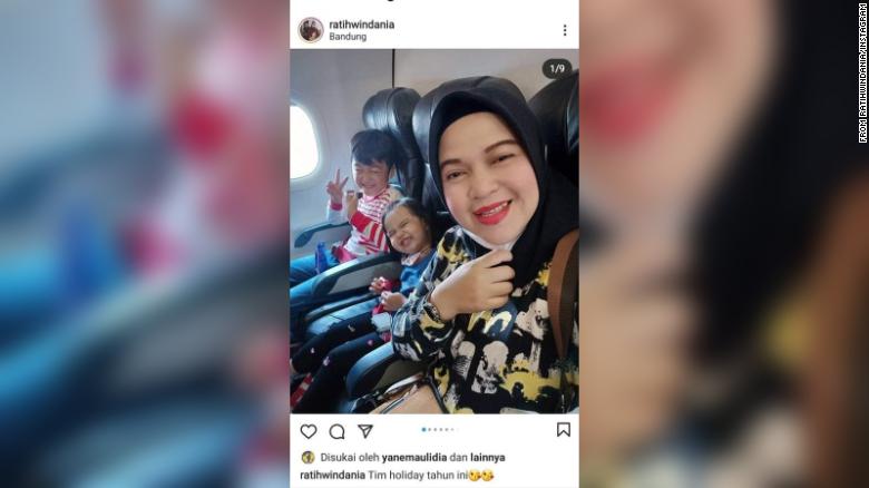 Cặp đôi lên chuyến bay Indonesia gặp nạn vì xét nghiệm Covid-19 3