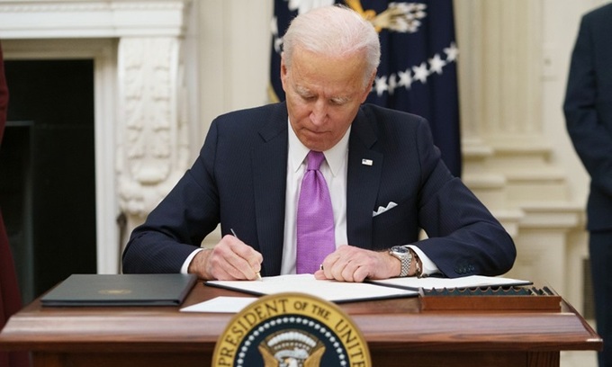 Tin tức thế giới 24h ngày 22/1: Biden sa thải quan chức thời Trump, Át chủ bài của Trump trong phiên luận tội lần 2 2 Tin tức thế giới 24h ngày 22/1: Biden sa thải quan chức thời Trump, Át chủ bài của Trump trong phiên luận tội lần 2 2