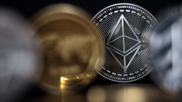 Sau Bitcoin, đến lượt đồng tiền số lớn thứ 2 thế giới tăng cao kỷ lục 1 Sau Bitcoin, đến lượt đồng tiền số lớn thứ 2 thế giới tăng cao kỷ lục 1
