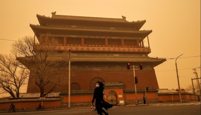 Hình ảnh Bắc Kinh nghẹt thở vì bão cát lớn như ngày tận thế 4