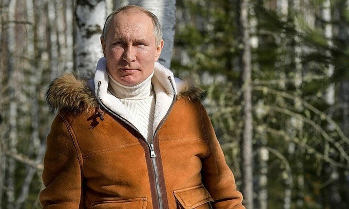 Toàn cảnh thế giới 24h ngày 4/4: Putin đẹp trai nhất nước Nga, Ngoại trưởng Malaysia gọi Vương Nghị là 'anh cả' 2