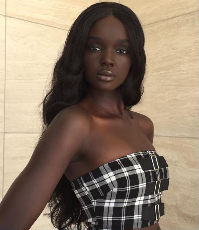 'Búp bê Barbie đen' kể lại quá khứ bị ghẻ lạnh vì quá đẹp 5 'Búp bê Barbie đen' kể lại quá khứ bị ghẻ lạnh vì quá đẹp 5