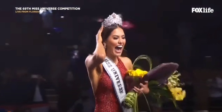 Chân dung chủ nhân vương miện Miss Universe 2020 7 Chân dung chủ nhân vương miện Miss Universe 2020 7