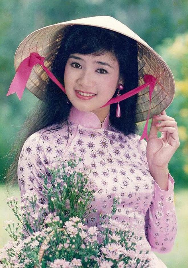 Nhan sắc khuôn vàng thước ngọc của NSND Thu Hà thời trẻ 6 Nhan sắc khuôn vàng thước ngọc của NSND Thu Hà thời trẻ 6