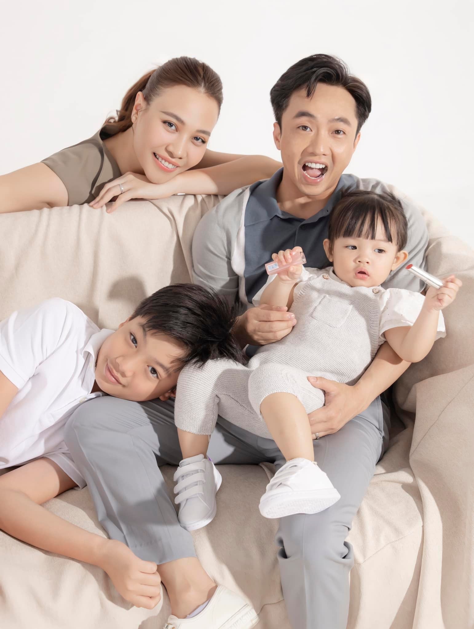 Đàm Thu Trang hạ sinh em bé thứ hai, Cường Đô La hạnh phúc tiết lộ tên gọi ở nhà - Ảnh 4 Đàm Thu Trang hạ sinh em bé thứ hai, Cường Đô La hạnh phúc tiết lộ tên gọi ở nhà - Ảnh 4