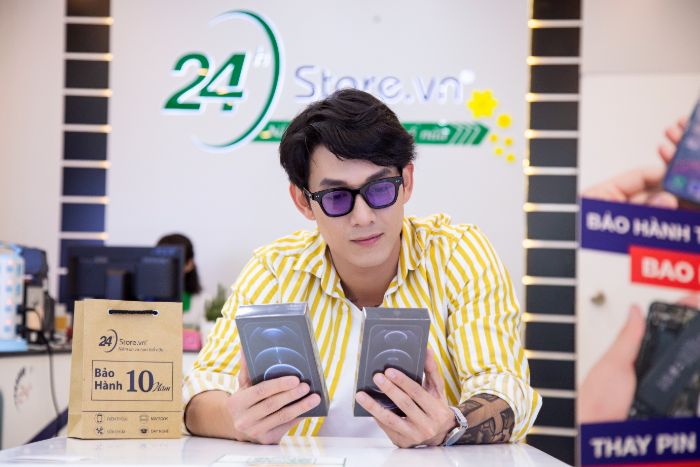 Song Luân sắm iPhone 12 Pro Max, tiết lộ về vai diễn trong 'Thanh Sói' 2 Song Luân sắm iPhone 12 Pro Max, tiết lộ về vai diễn trong 'Thanh Sói' 2