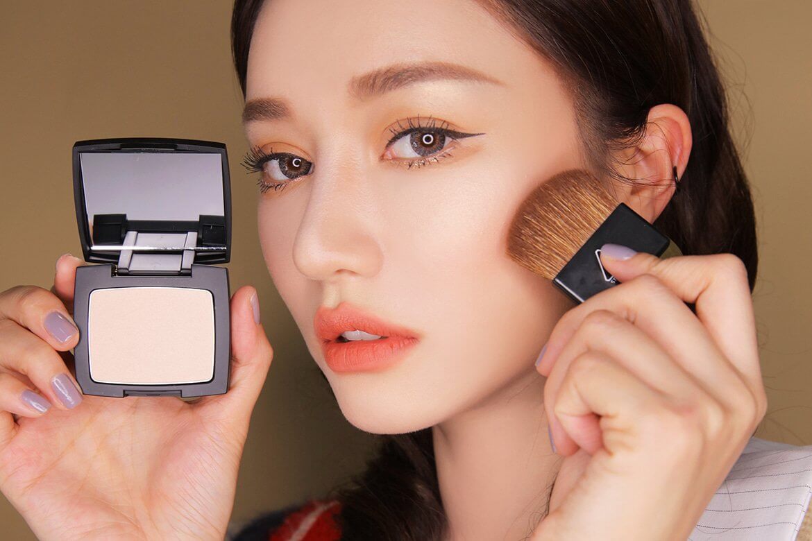 Những sai lầm khi đắp mặt nạ khiến bạn 'tiền mất tật mang' 6 Những sai lầm khi đắp mặt nạ khiến bạn 'tiền mất tật mang' 6