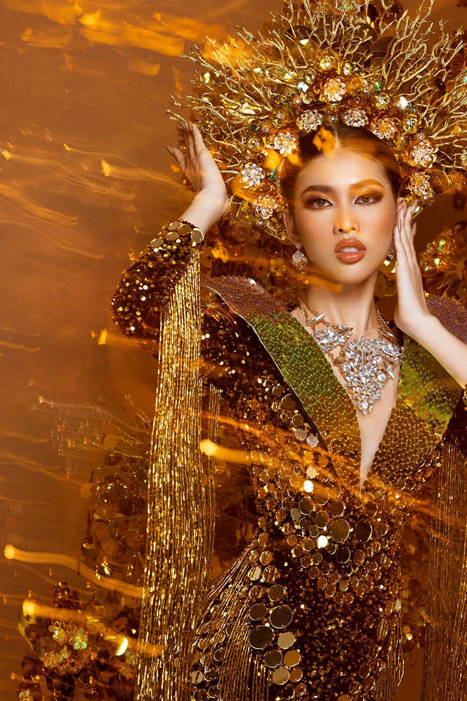 Chiêm ngưỡng trang phục dân tộc cực kì lộng lẫy của Ngọc Thảo tại Miss Grand International 2020. 9 Chiêm ngưỡng trang phục dân tộc cực kì lộng lẫy của Ngọc Thảo tại Miss Grand International 2020. 9