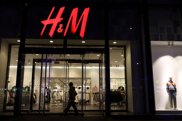 Trung Quốc đòi tẩy chay H&M, Nike và loạt thương hiệu lớn trong đêm, đâu là lí do? 2 Trung Quốc đòi tẩy chay H&M, Nike và loạt thương hiệu lớn trong đêm, đâu là lí do? 2