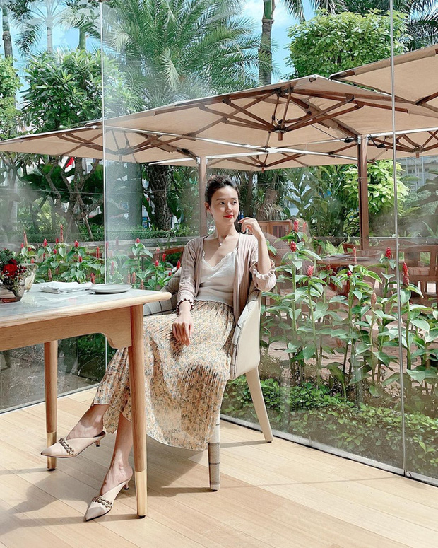 Style 'hack tuổi' đỉnh cao của Midu, chị em muốn đẹp phải copy ngay 1 Style 'hack tuổi' đỉnh cao của Midu, chị em muốn đẹp phải copy ngay 1