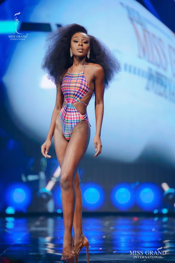 Chiêm ngưỡng dung mạo 'ngọc trai đen' nước Mỹ đăng quang Miss Grand International 2020 5 Chiêm ngưỡng dung mạo 'ngọc trai đen' nước Mỹ đăng quang Miss Grand International 2020 5