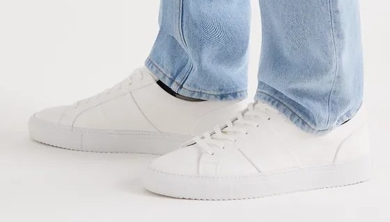 Thời trang thuần chay lên ngôi: Giày sneaker làm từ bã nho, túi xách làm từ nấm 1 Thời trang thuần chay lên ngôi: Giày sneaker làm từ bã nho, túi xách làm từ nấm 1