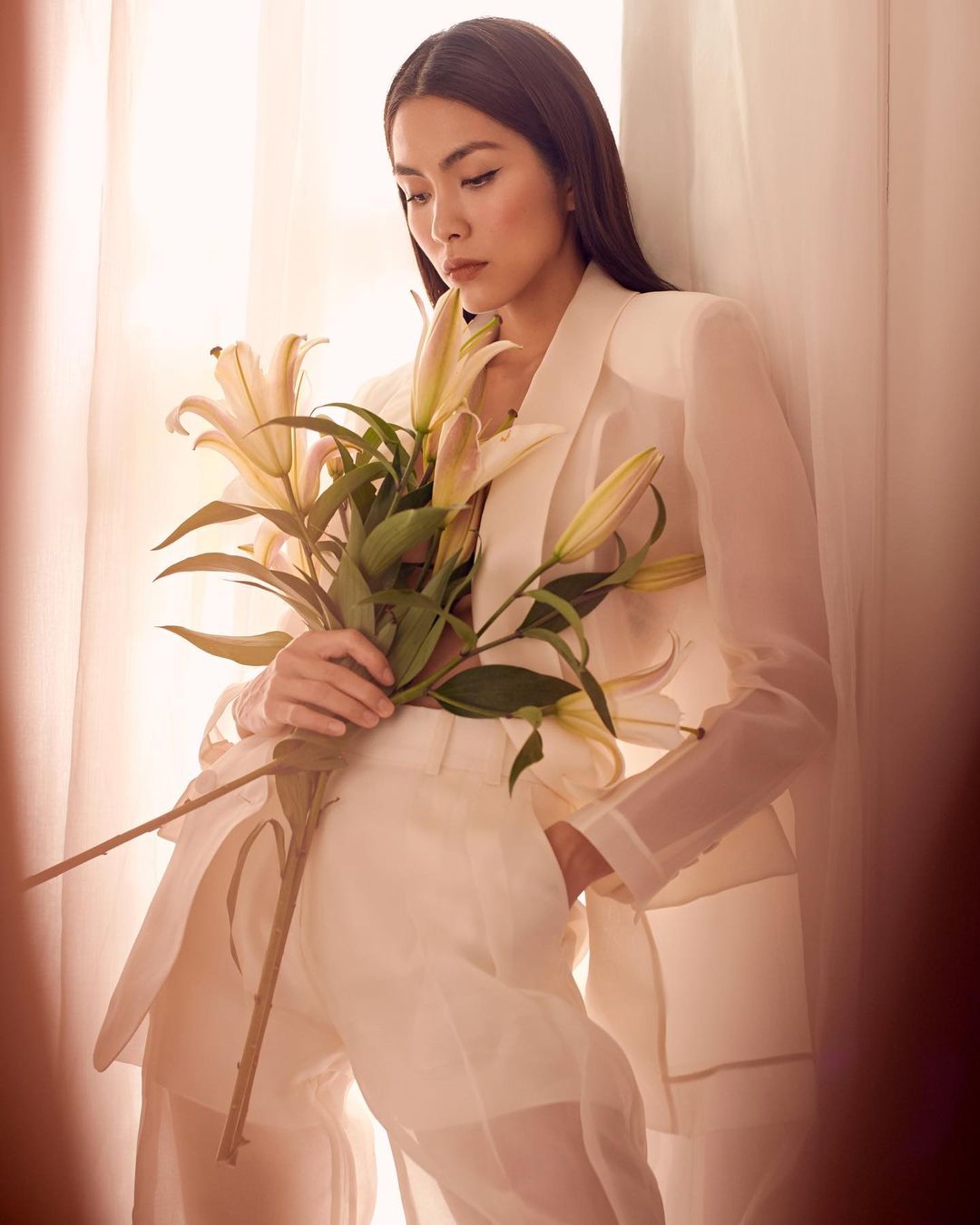 Hà Tăng diện váy 'thiếu vải' fan ngờ ngợ Gigi Hadid 1 Hà Tăng diện váy 'thiếu vải' fan ngờ ngợ Gigi Hadid 1