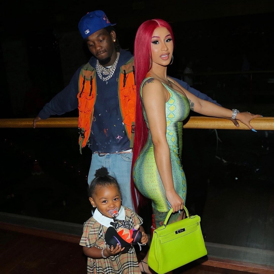 Sướng như ái nữ nhà Cardi B: Mới 3 tuổi đã được mẹ sắm cho cả núi đồ hiệu, trang sức đếm 3 ngày không hết 5 Sướng như ái nữ nhà Cardi B: Mới 3 tuổi đã được mẹ sắm cho cả núi đồ hiệu, trang sức đếm 3 ngày không hết 5
