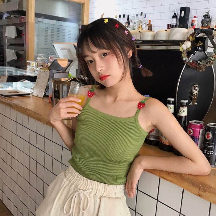 Nếu muốn mặc đẹp, các nàng tuyệt đối không nên bỏ qua những món đồ màu xanh lá sau 5 Nếu muốn mặc đẹp, các nàng tuyệt đối không nên bỏ qua những món đồ màu xanh lá sau 5