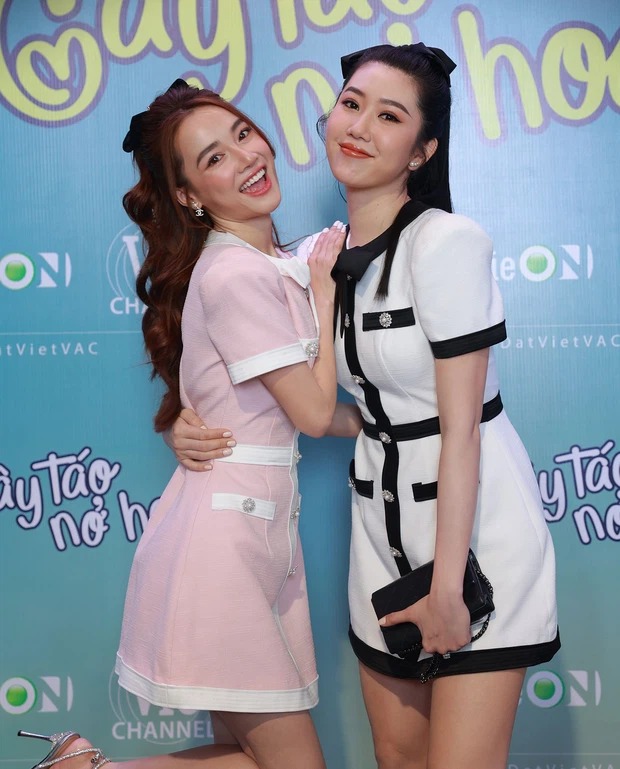 Nhã Phương, Xoài Non và dàn mỹ nhân cùng diện 1 chiếc đầm, ai đẹp hơn ai ? 1 Nhã Phương, Xoài Non và dàn mỹ nhân cùng diện 1 chiếc đầm, ai đẹp hơn ai ? 1