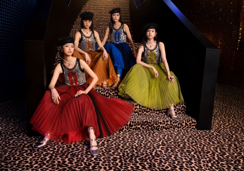 Dior trình làng BST Thu 2021 tại Tuần lễ thời trang Thượng hải 2 Dior trình làng BST Thu 2021 tại Tuần lễ thời trang Thượng hải 2