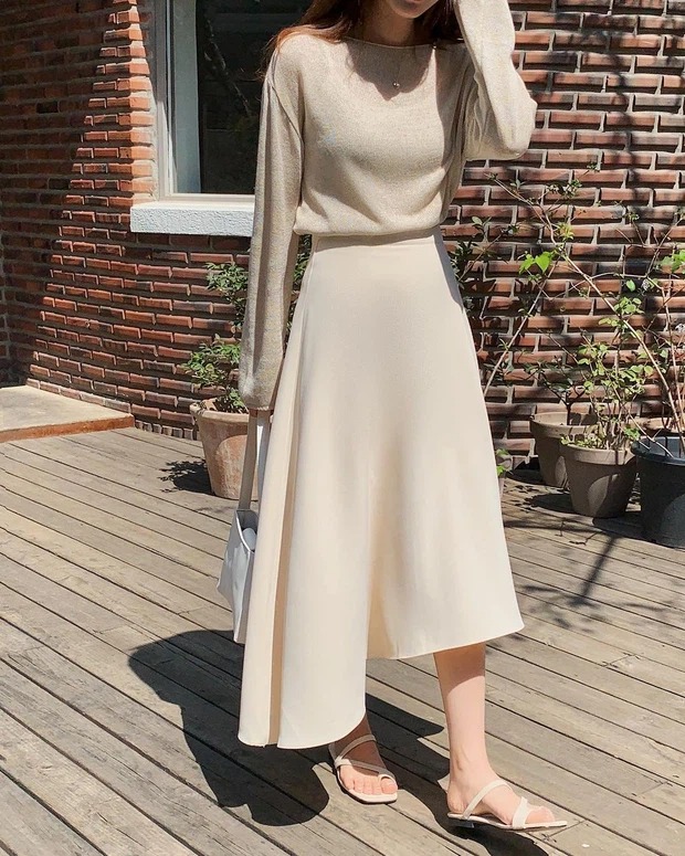 Hè đến: Đi dép vẫn xinh hết nấc với công thức mix đồ chuẩn Hàn sau đây 3 Hè đến: Đi dép vẫn xinh hết nấc với công thức mix đồ chuẩn Hàn sau đây 3