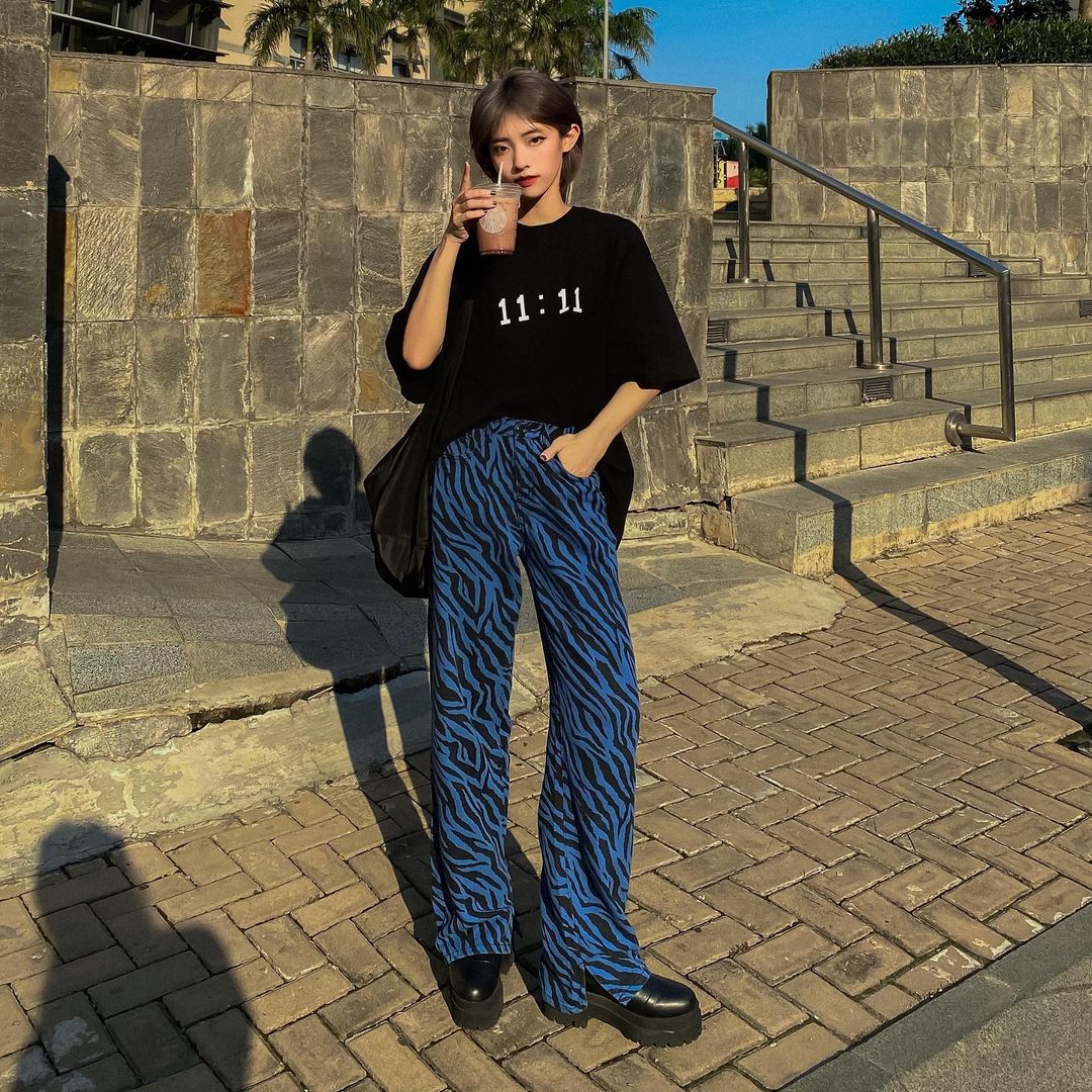 Dàn hot girl Instagram lên đồ đi quẩy lễ, nàng học được vô vàn outfit hay ho 1 Dàn hot girl Instagram lên đồ đi quẩy lễ, nàng học được vô vàn outfit hay ho 1