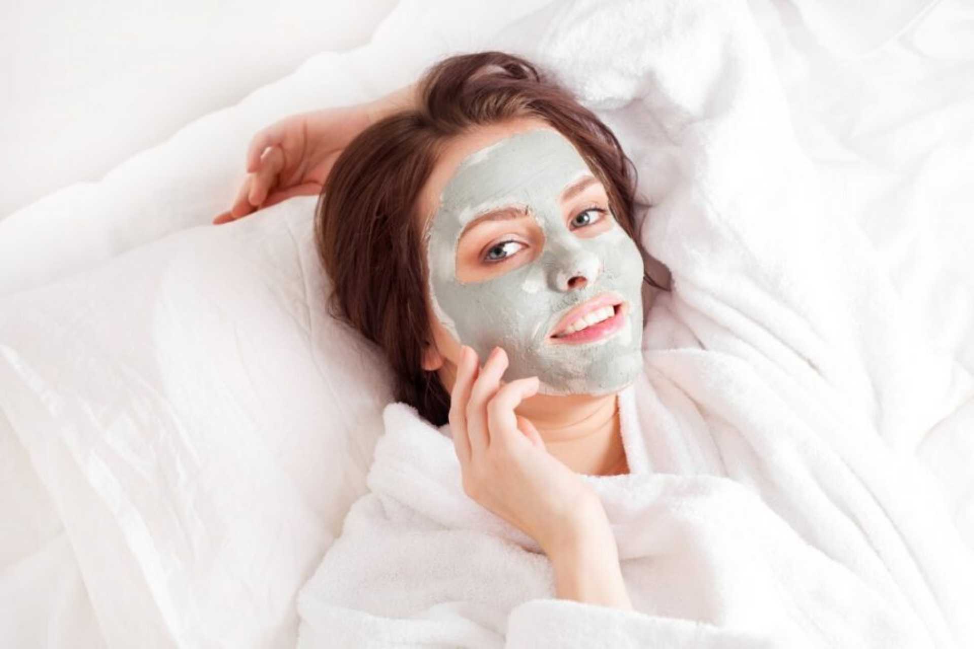 Xu hướng đắp mặt nạ mới nhất: Lớp chồng lớp 2 Xu hướng đắp mặt nạ mới nhất: Lớp chồng lớp 2