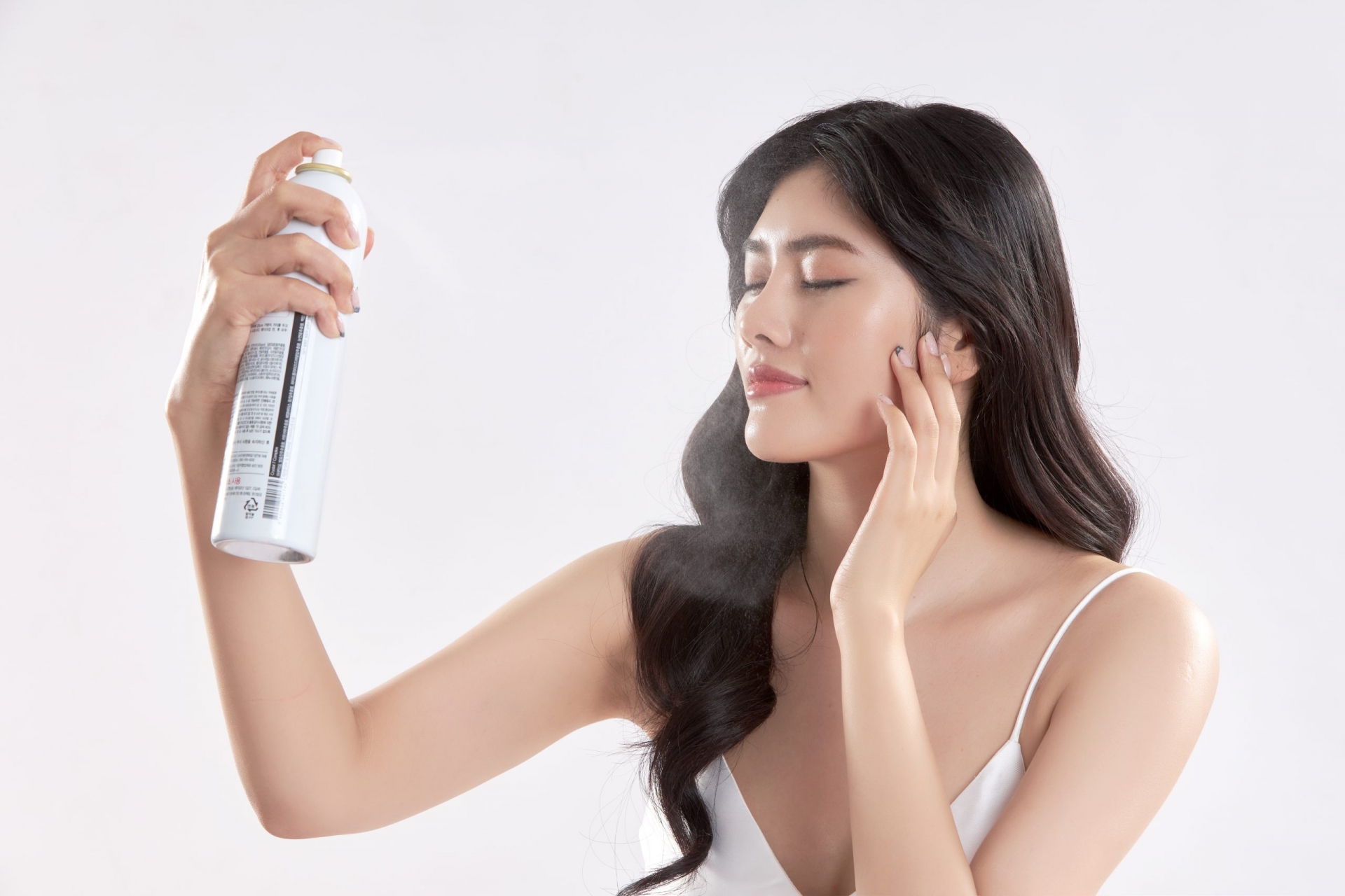 Quy trình chăm sóc da gây dựng nên thương hiệu 'đẹp bất chấp' của phụ nữ Hàn Quốc 2 Quy trình chăm sóc da gây dựng nên thương hiệu 'đẹp bất chấp' của phụ nữ Hàn Quốc 2