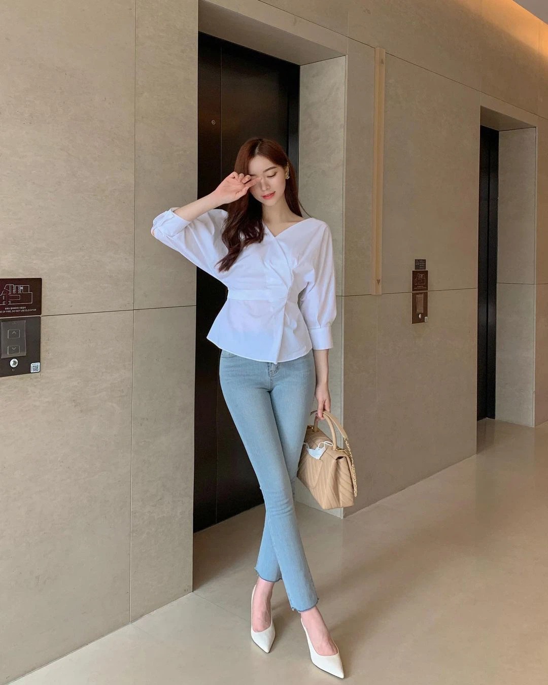 Loạt items 'chống nóng' cho nàng công sở độ hè sang 12 Loạt items 'chống nóng' cho nàng công sở độ hè sang 12