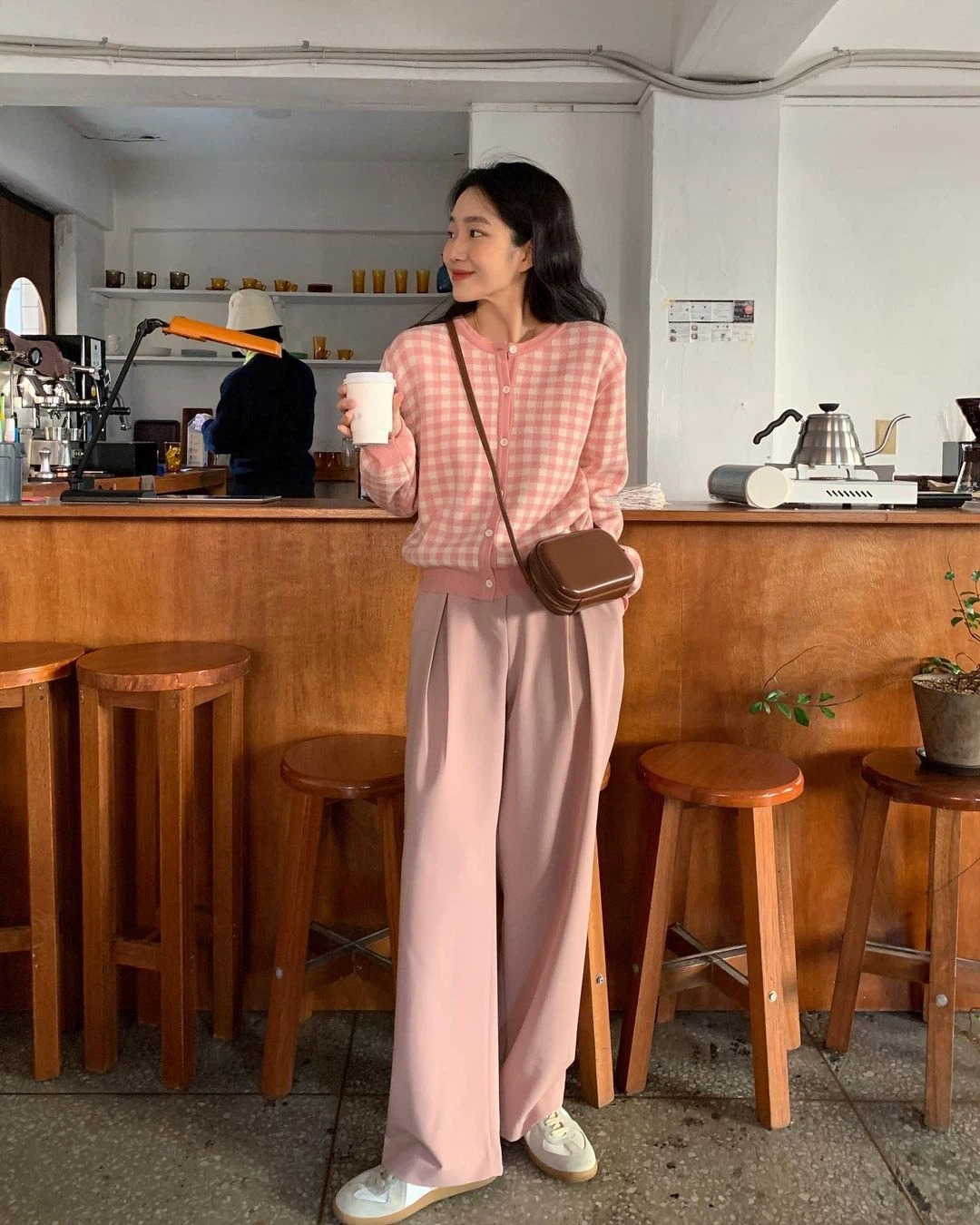 Loạt items 'chống nóng' cho nàng công sở độ hè sang 4 Loạt items 'chống nóng' cho nàng công sở độ hè sang 4
