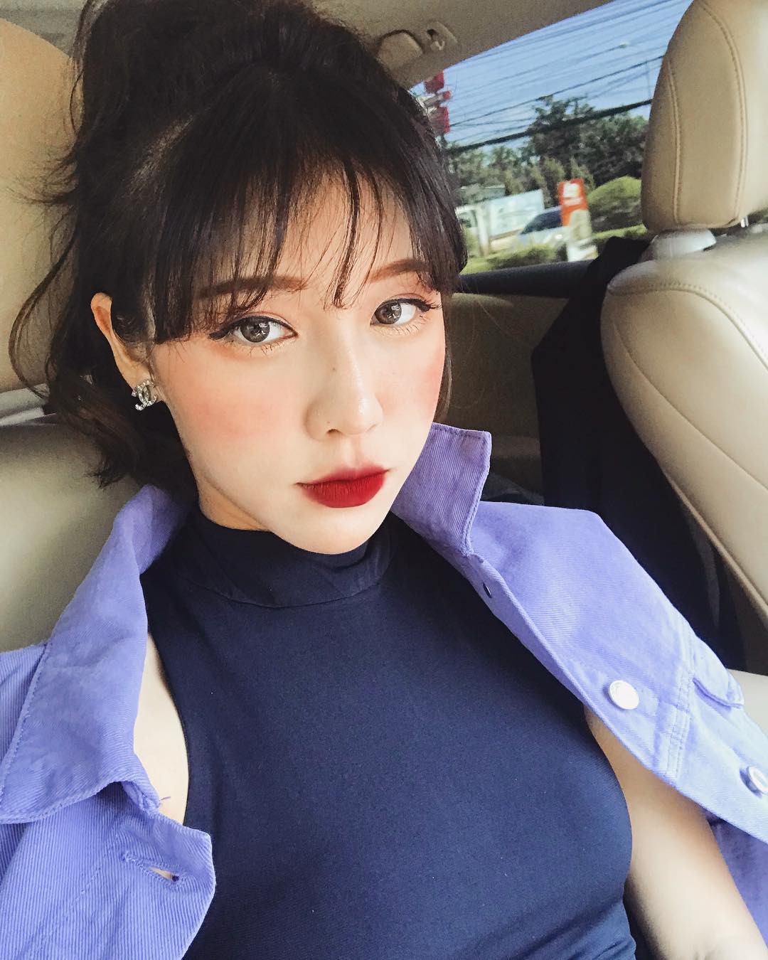 Mẹo trang điểm giúp nữ sinh có diện mạo rạng rỡ dịp bế giảng 5 Mẹo trang điểm giúp nữ sinh có diện mạo rạng rỡ dịp bế giảng 5