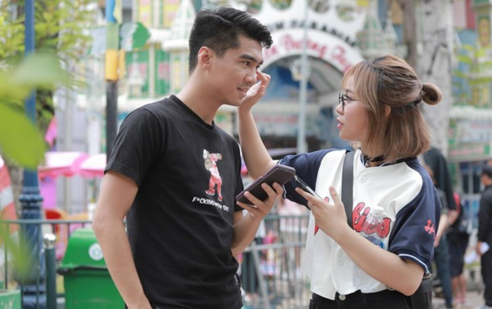 Thực hư về mức thu nhập lên đến 9 số 0 mỗi tháng của MisThy 6 Thực hư về mức thu nhập lên đến 9 số 0 mỗi tháng của MisThy 6
