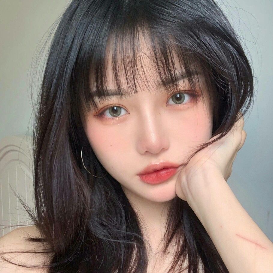 Xu hướng makeup 'sương sương', giúp làn da 'dễ thở' khi hè sang 2 Xu hướng makeup 'sương sương', giúp làn da 'dễ thở' khi hè sang 2