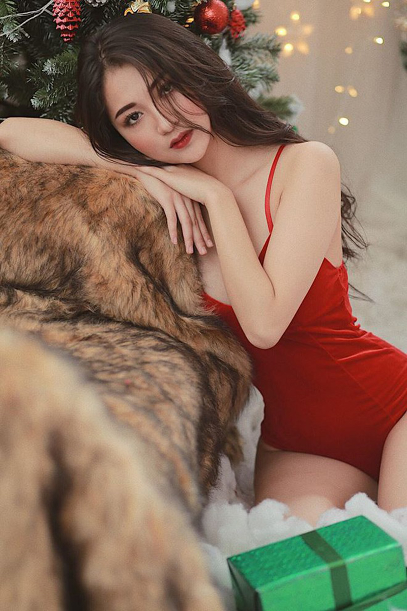 Gu ăn mặc của hot girl Vũ Thư khiến dân tình 'không chịu nổi' 6 Gu ăn mặc của hot girl Vũ Thư khiến dân tình 'không chịu nổi' 6