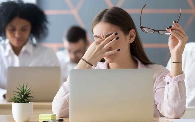 Giải pháp số 1 giúp đánh bay khô mắt, mỏi mắt của dân văn phòng 1 Giải pháp số 1 giúp đánh bay khô mắt, mỏi mắt của dân văn phòng 1