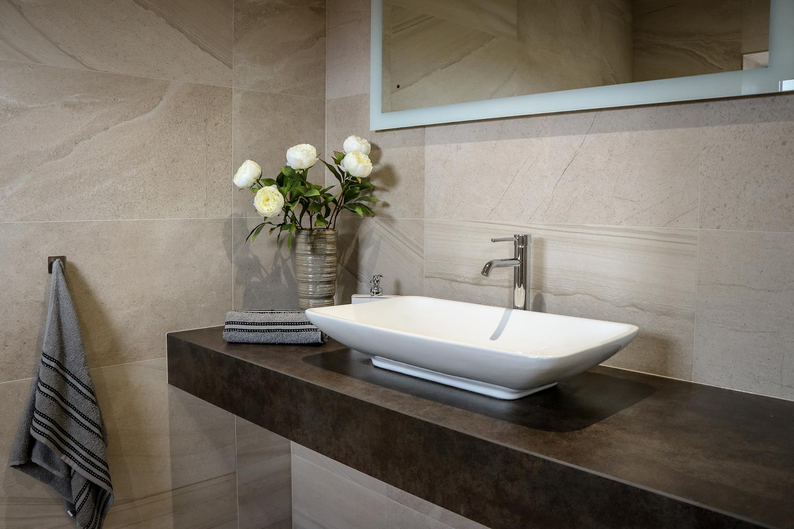 Vì sao bàn đá lavabo lại được ưa chuộng? 2 Vì sao bàn đá lavabo lại được ưa chuộng? 2