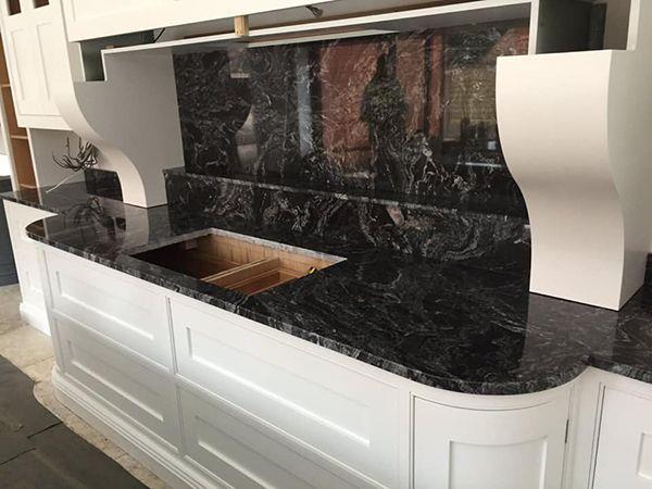Vì sao bàn đá lavabo lại được ưa chuộng? 3 Vì sao bàn đá lavabo lại được ưa chuộng? 3