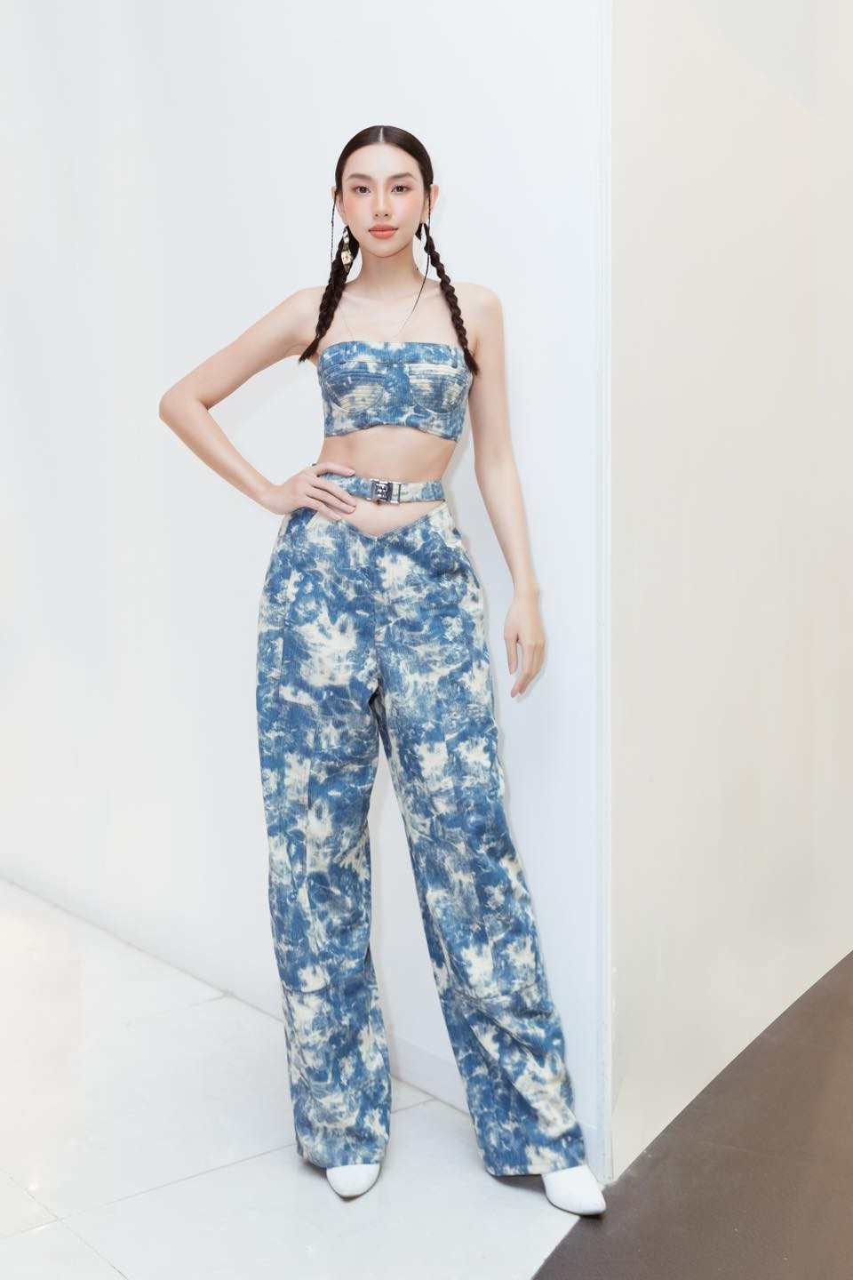 Chẳng xẻ bạo, Thùy Tiên vẫn Chẳng xẻ bạo, Thùy Tiên vẫn 