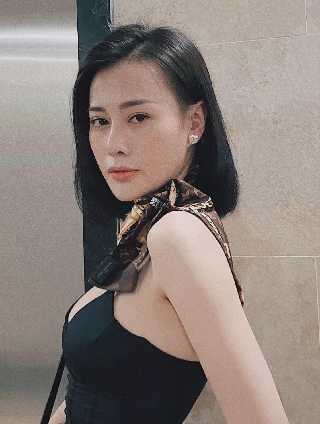 Phương Oanh trở thanh tâm điểm được công chúng quan tâm thời gian qua Phương Oanh trở thanh tâm điểm được công chúng quan tâm thời gian qua
