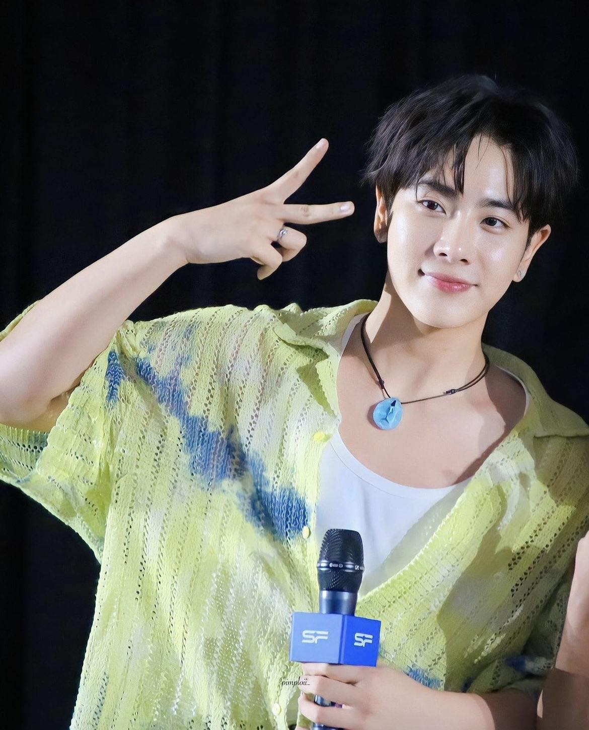 Hội hotboy Chula nhà GMM: Đẹp trai, nổi tiếng, học giỏi chuẩn ‘con nhà người ta’ - Ảnh 1 Hội hotboy Chula nhà GMM: Đẹp trai, nổi tiếng, học giỏi chuẩn ‘con nhà người ta’ - Ảnh 1