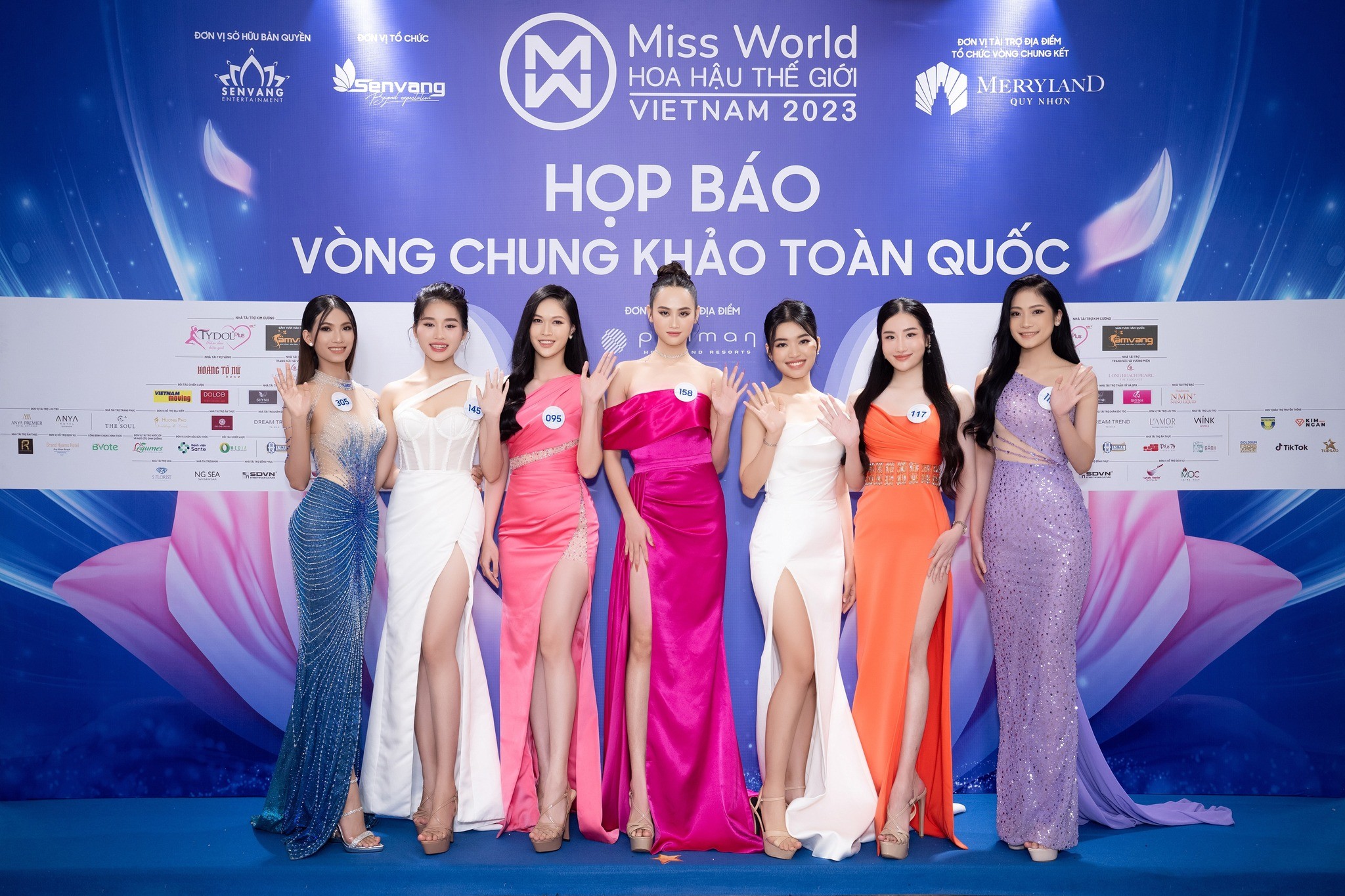 Top 3 Miss World Vietnam 2023 đọ sắc nét căng tại họp báo vòng Chung khảo Toàn quốc - Ảnh 7 Top 3 Miss World Vietnam 2023 đọ sắc nét căng tại họp báo vòng Chung khảo Toàn quốc - Ảnh 7